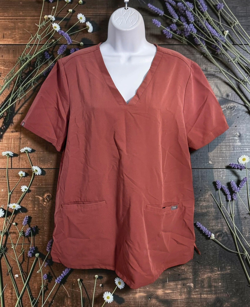 Figs Casma Scrub Top Women's XL Mauve Technical Collection Nursing 3 Pockets